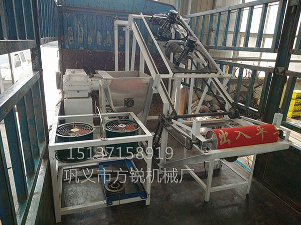 重慶客戶訂購的大型多功能米線機發貨現場