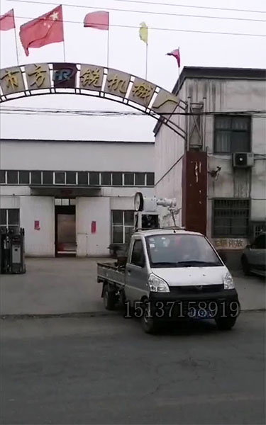 自熟米線機(jī)裝車發(fā)貨 自熟米線機(jī)裝車發(fā)貨