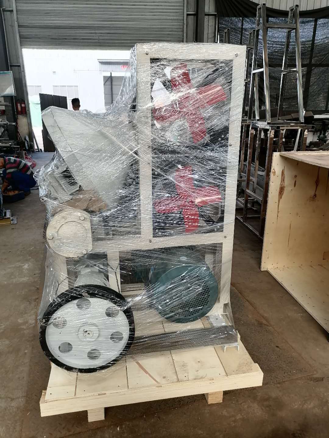 多功能米線機發往泰國 多功能米線機發往泰國