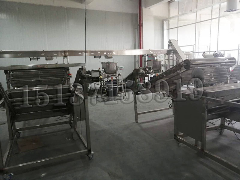 全自動(dòng)米粉機(jī)生產(chǎn)柳州螺螄粉 全自動(dòng)米粉機(jī)生產(chǎn)柳州螺螄粉