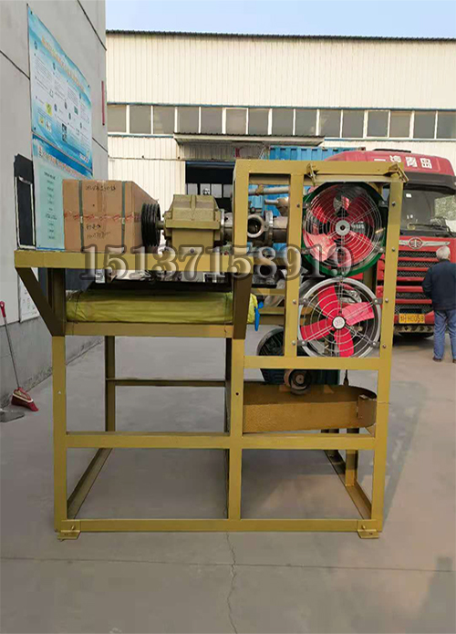 立式全自動米線機發(fā)貨現(xiàn)場 立式全自動米線機發(fā)貨現(xiàn)場